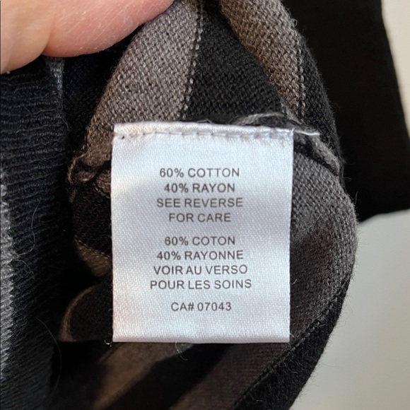 Joseph A Grey Black Cotton Asymmetric Striped Crew Neck Sweater, Size M - Picture 3 of 7